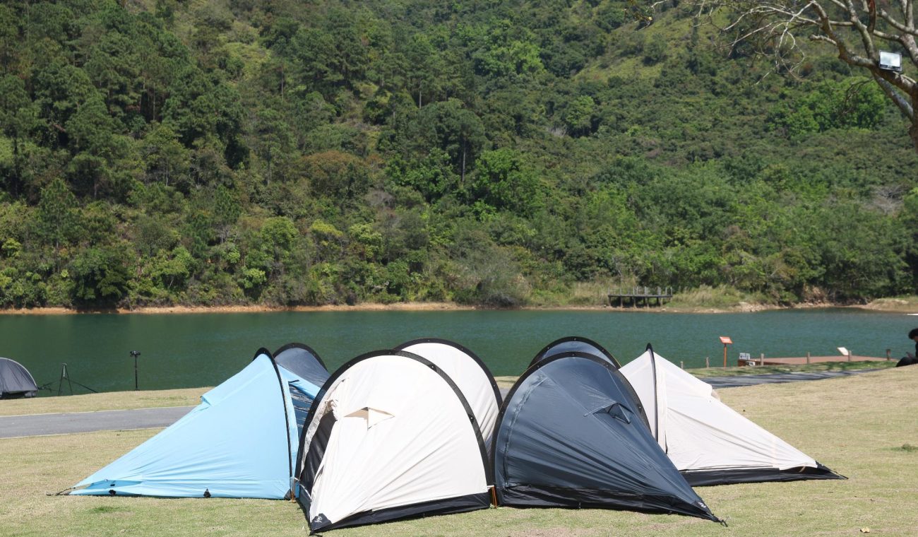 Awning and Flysheet Choices for Campsites and Outdoor Events: Comparative Insight for Shelter Selection